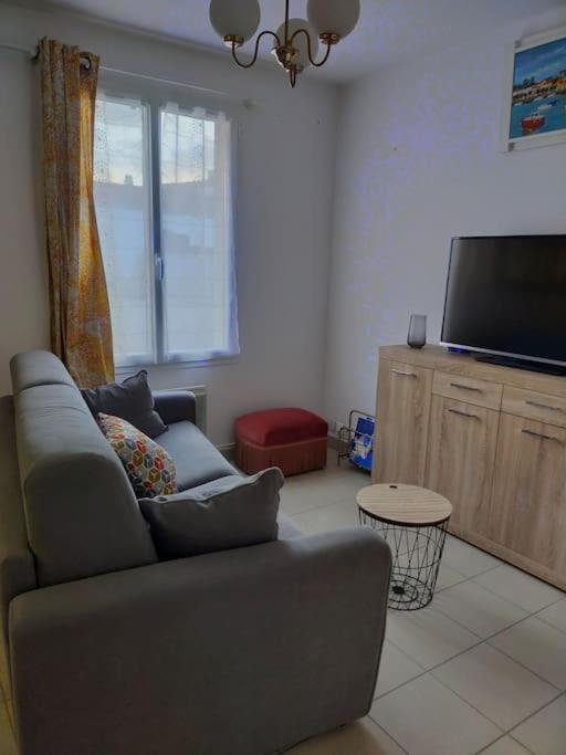 Maison Au Coeur De Saint-Gilles L'Inattendue Εξωτερικό φωτογραφία